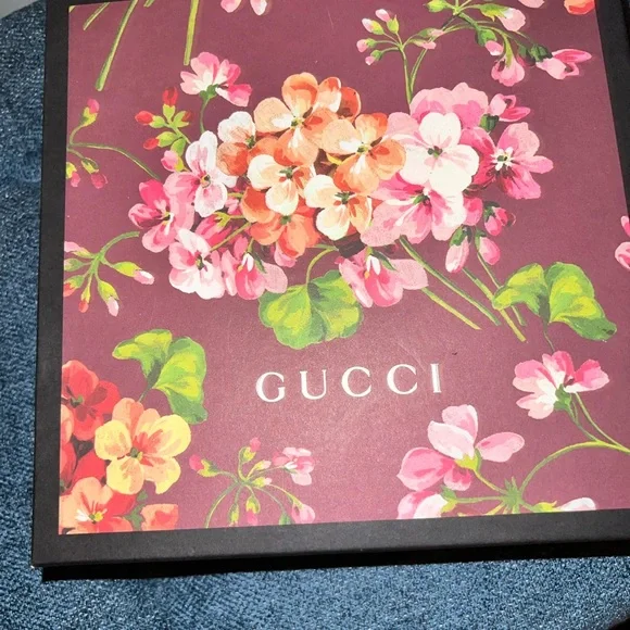 Gucci Floral Belt with Gold Tiger Buckle- LIKE NEW